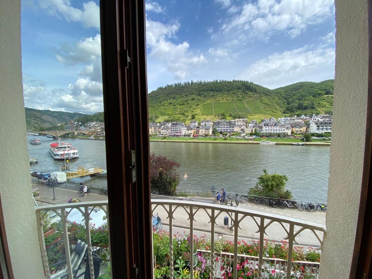 Holiday Apartment mit Moselblick in Moselhaus Cochem Exterior foto