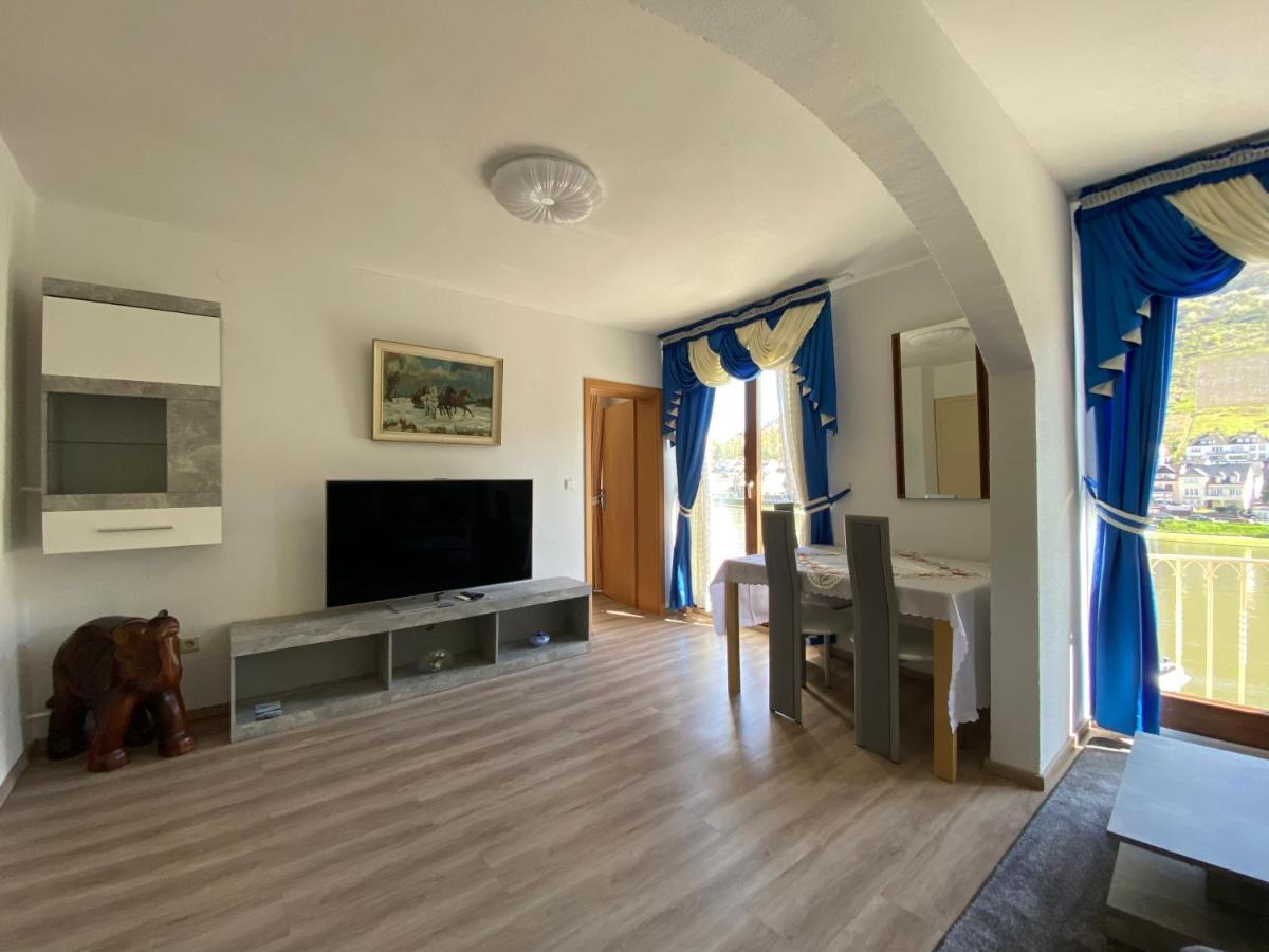 Holiday Apartment mit Moselblick in Moselhaus Cochem Exterior foto